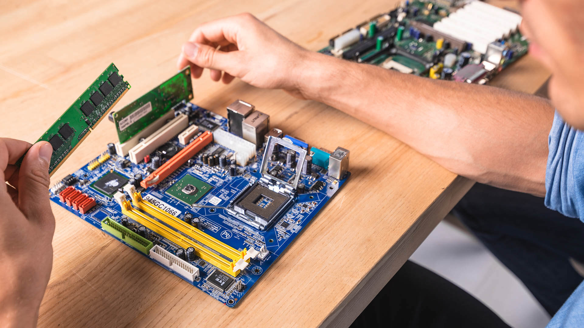 ¿Tienes un <b>problema específico</b> en tu computadora?