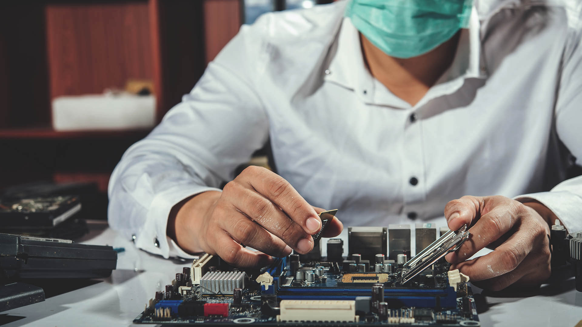 Mantenimiento y reparación de computadores <b>a domicilio en Cali</b>